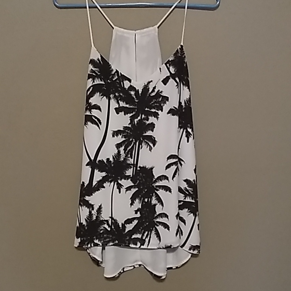 Express Barcelona tank size large